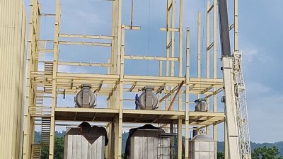 Construção da peletizadora em processo 