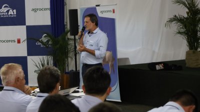 Presidente Lauri Inácio Slomski, destacou a solidez da cooperativa 