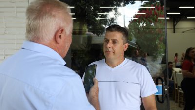 Produtor rural Rudinei Alba de Riqueza, SC