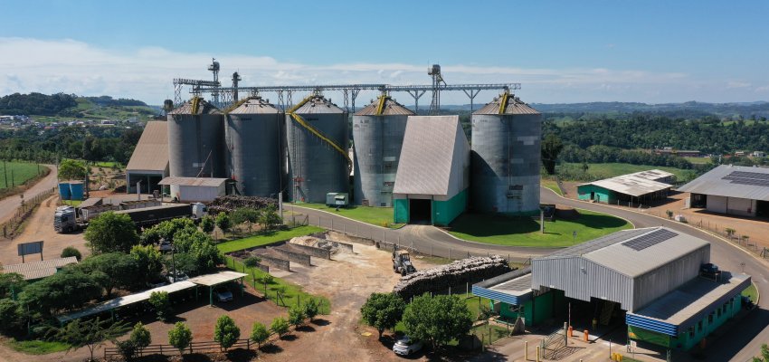 Armaz&eacute;m e F&aacute;brica de Ra&ccedil;&otilde;es