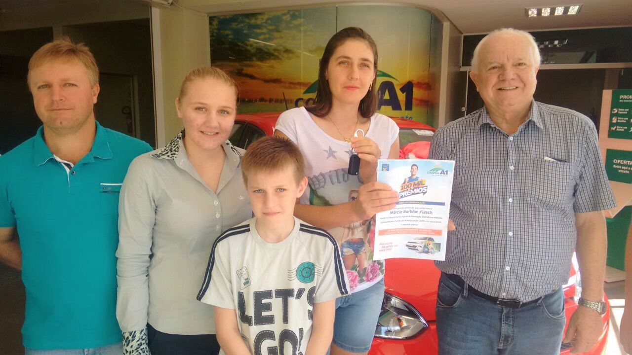 PROMOÇÃO 100 MIL EM PRÊMIOS: Cooper A1 entrega carro 0 Km à ganhadora