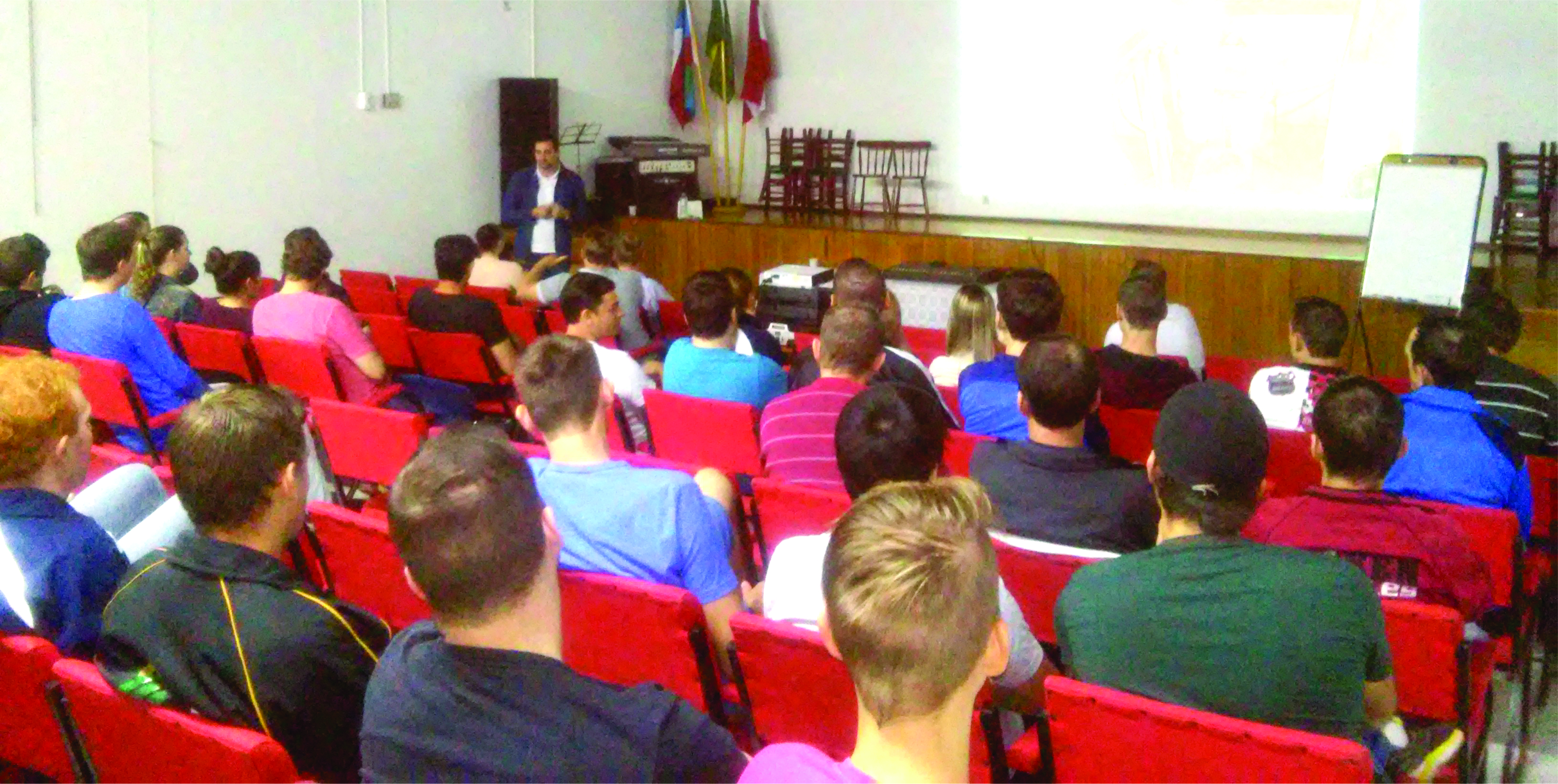 COMPROMISSO COM A QUALIDADE: Cooper A1 atualiza profissionais das fábricas de rações sobre Boas Práticas de Fabricação