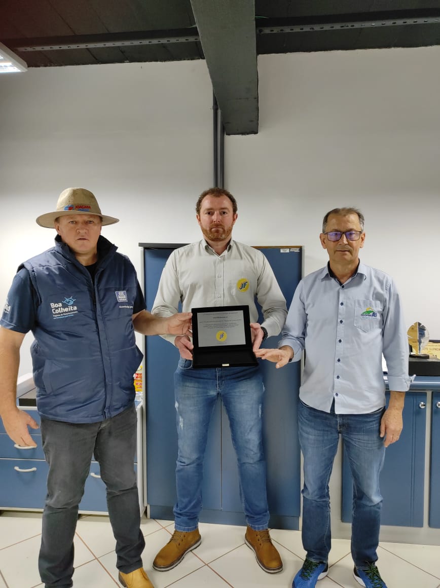 RECONHECIMENTO: Cooper A1 é novamente homenageada pelos seus parceiros comerciais