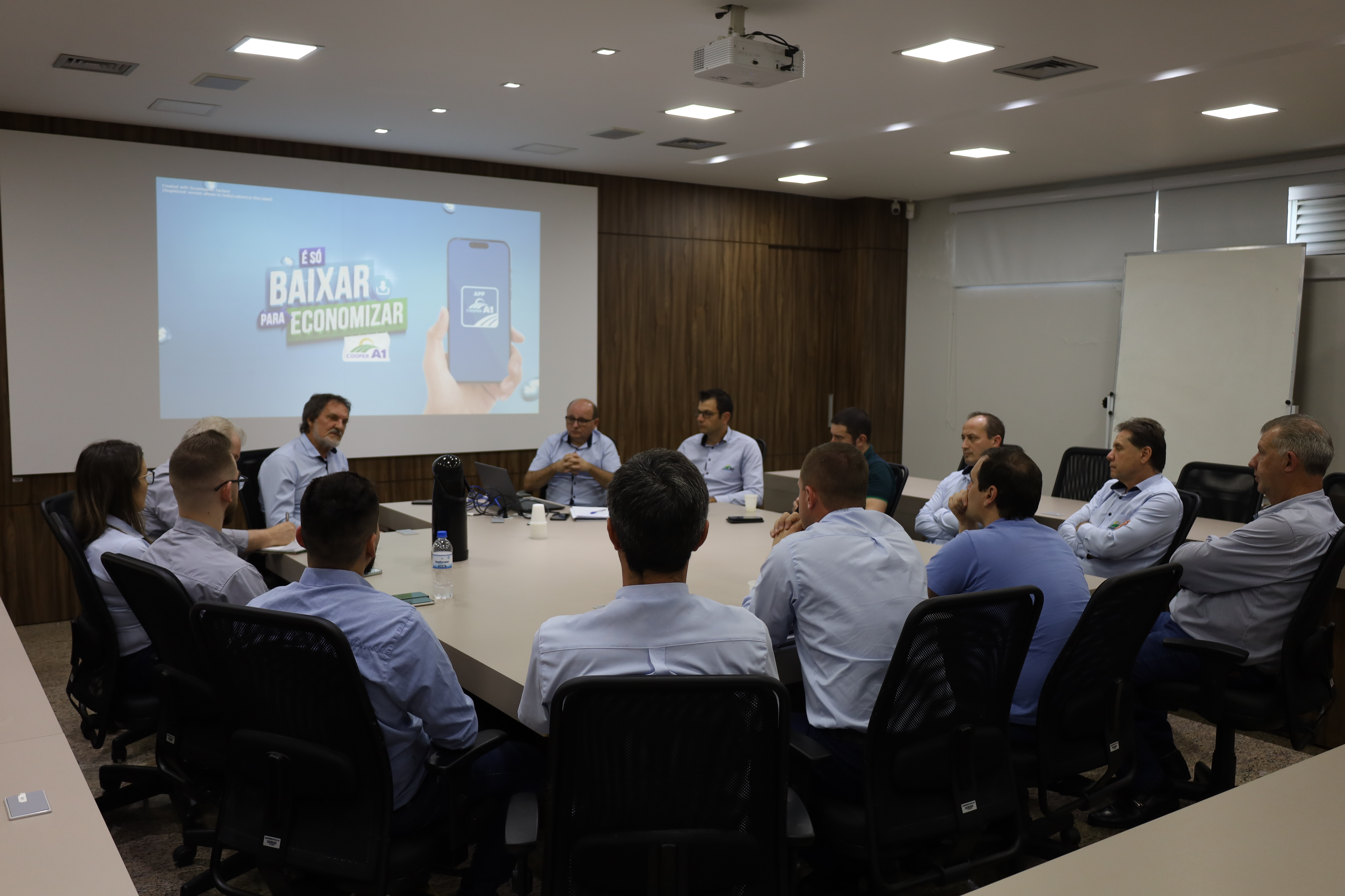 INTERCOOPERAÇÃO: Cooper A1 recebe cooperativas singulares  